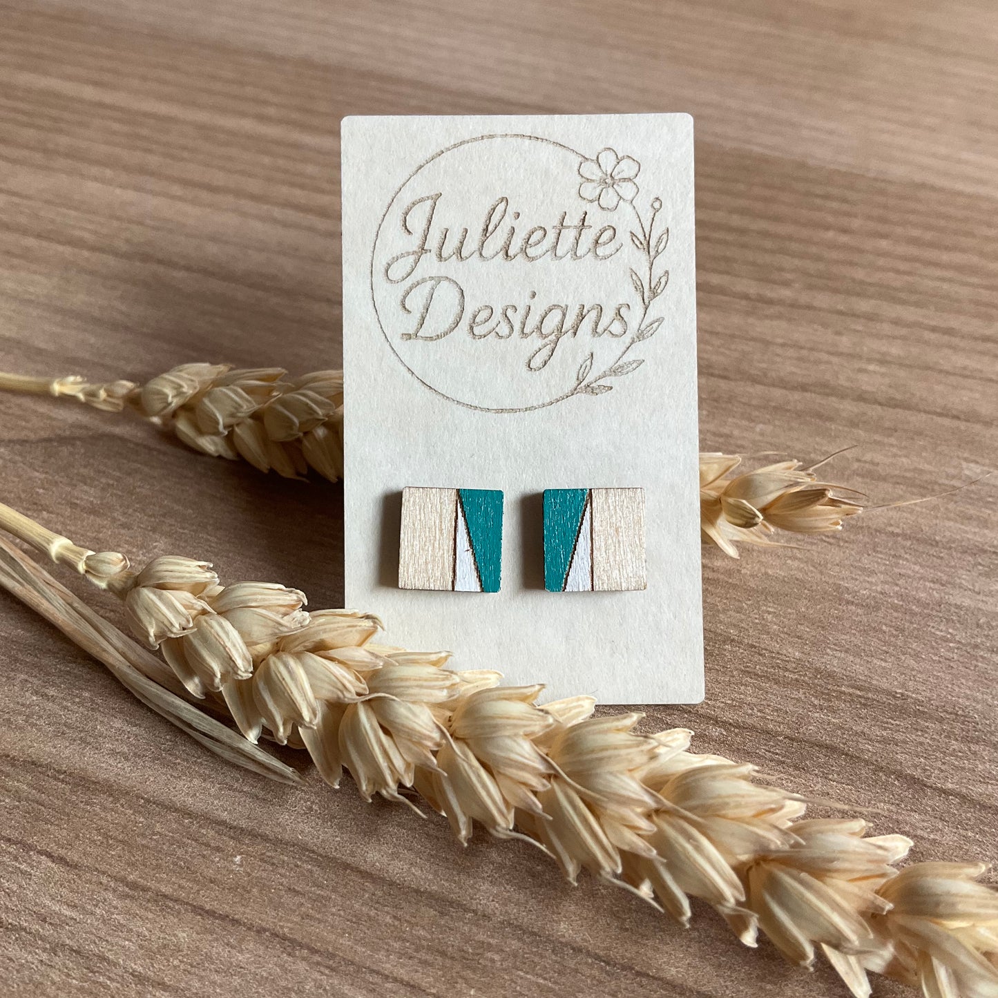 Oorstekers square - aqua/wit