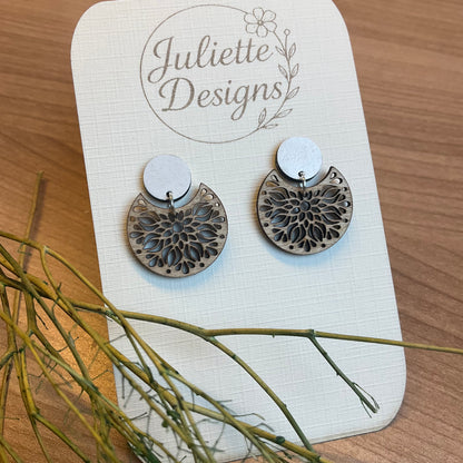 White Flair Oorstekers rond