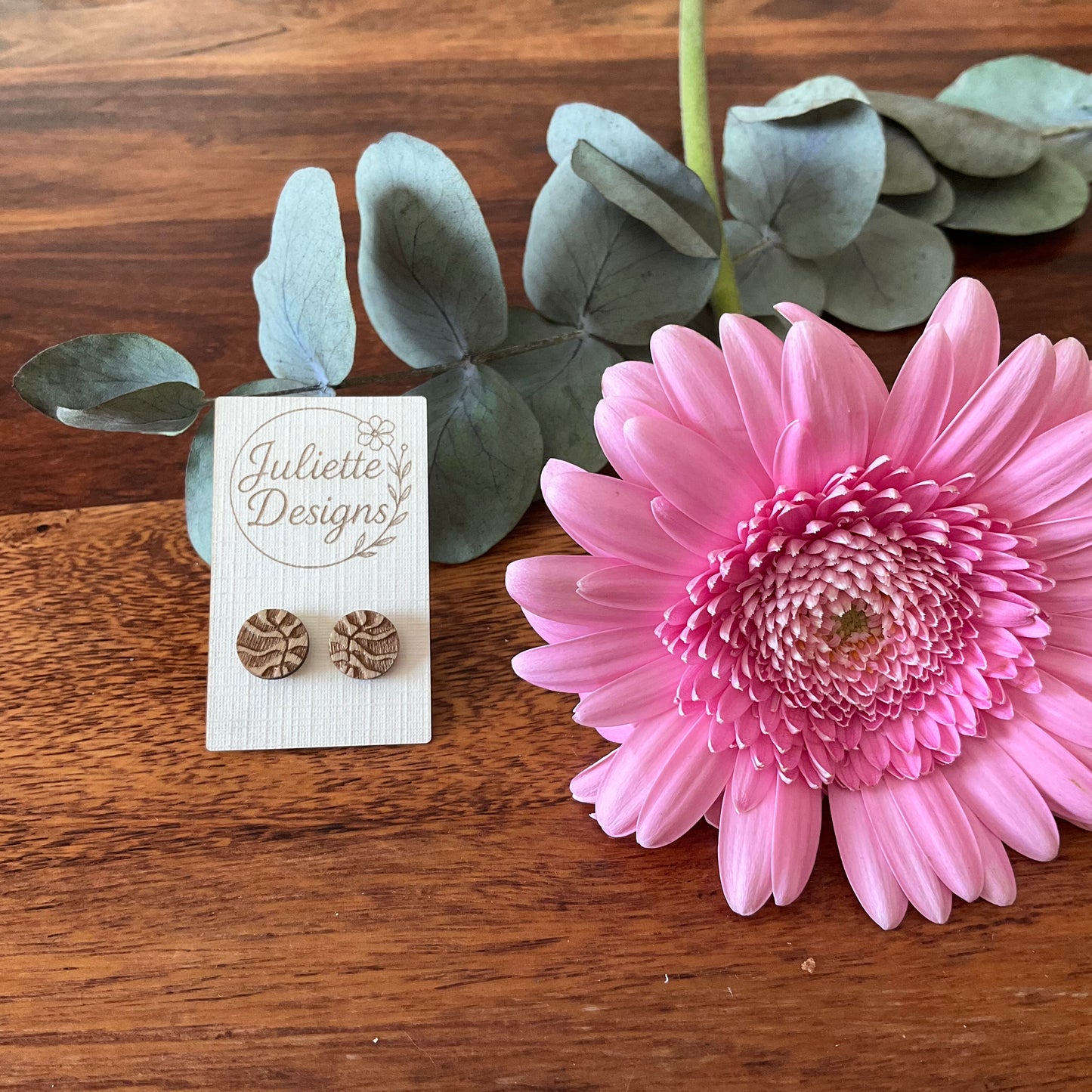 Oorstekers Natura 11