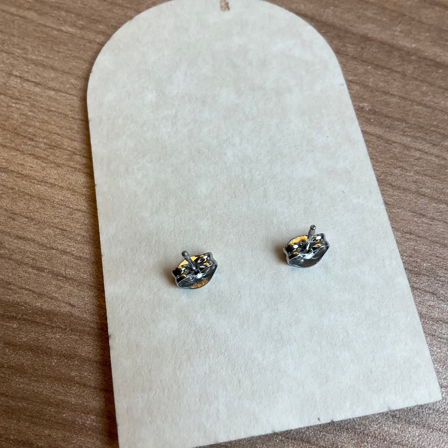 Oorstekers Sneeuwvlokje paars